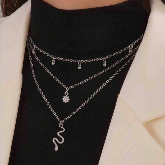 Silver Snake Rhinestone Layered Necklace - Picture 1 of 2